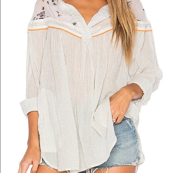 NWT Free People Retro Flowy Sheer Blouse.  SZ XS - Picture 2 of 2